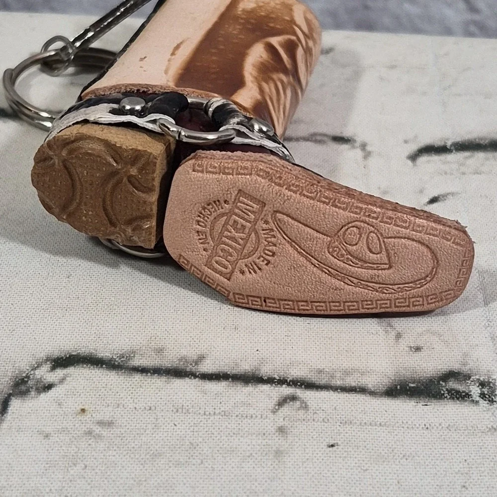 Queretaro Mexico Cowboy‎ Boot Keychain Bull Embossed Travel Souvenir